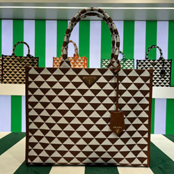 프라다 핸드백 1BA356