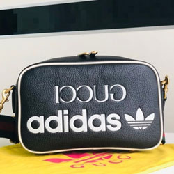 구찌 숄더백 702427