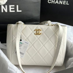 샤넬 토트 백 AS3508