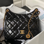 샤넬 핸드백 31cm AS3693