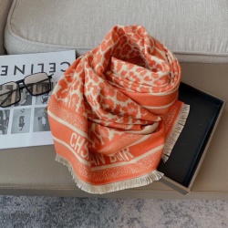 셀린느   C-756483