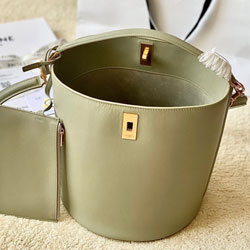 셀린느 토드백 19558