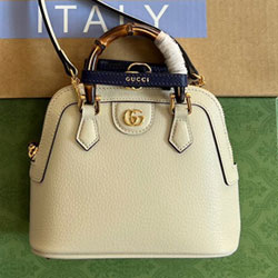 구찌 핸드백 715775