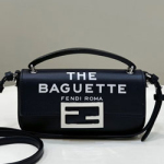 펜디 핸드백 8620