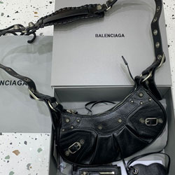 발렌시아가 핸드백 180607