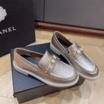 미우미우 M-843728