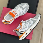 발렌티노  VT- 9489