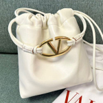 발렌티노 크로스백 250216-3