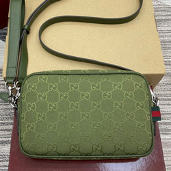 구찌 숄더백 834802