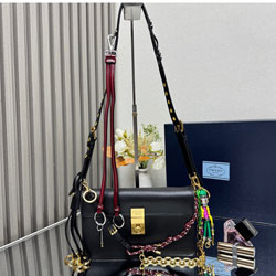 프라다 핸드백 1BD379